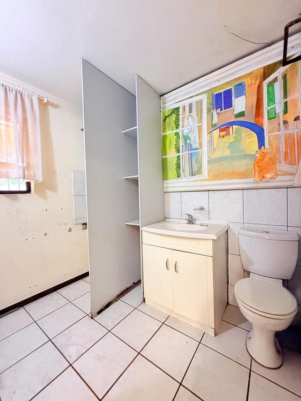 To Let 5 Bedroom Property for Rent in Woodmead Gauteng