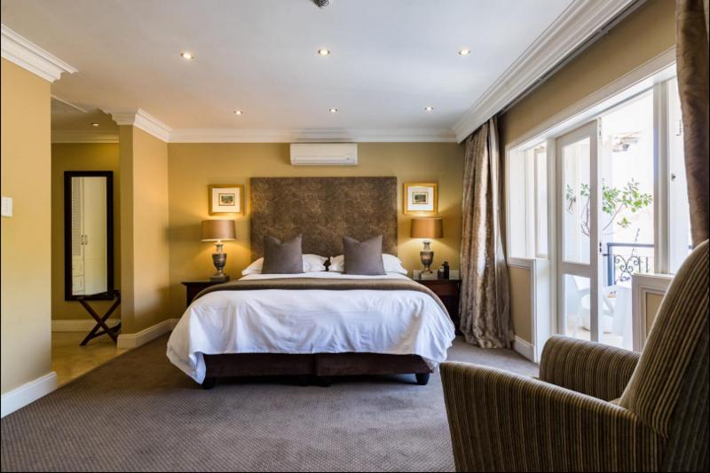 9 Bedroom Property for Sale in Groenkloof Gauteng