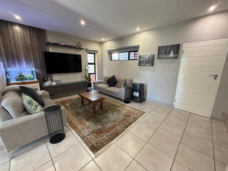 2 Bedroom Property for Sale in Ferndale Gauteng