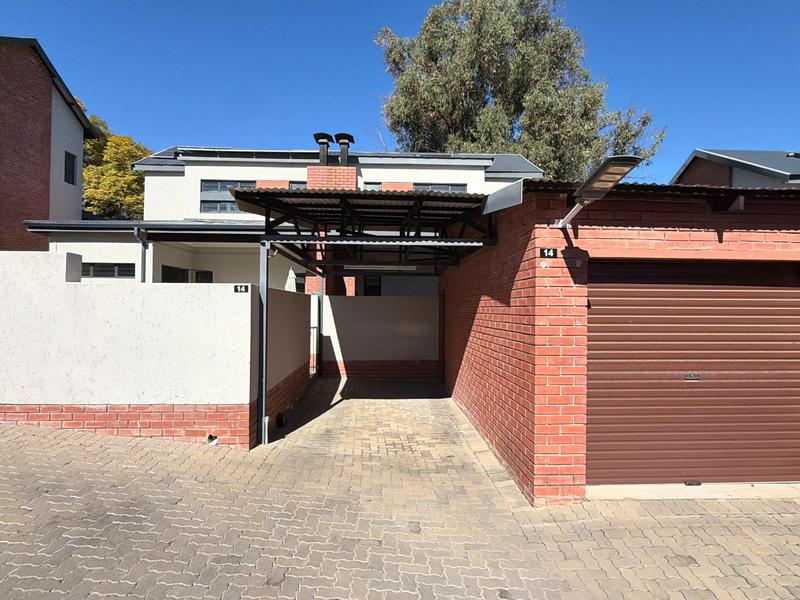 2 Bedroom Property for Sale in Ferndale Gauteng