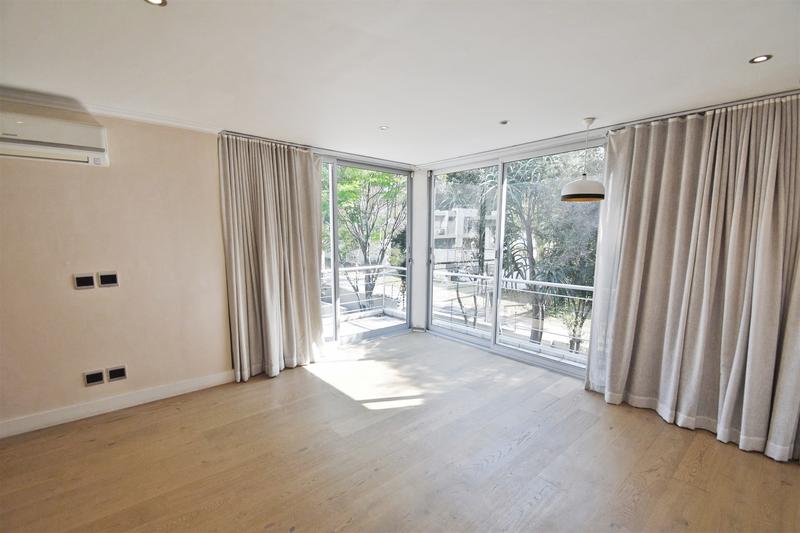 To Let 4 Bedroom Property for Rent in Sandown Gauteng