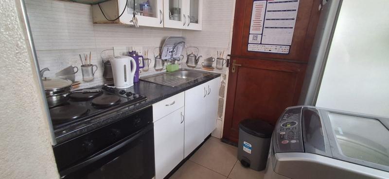 2 Bedroom Property for Sale in Aureus Gauteng