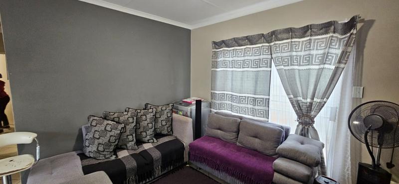 3 Bedroom Property for Sale in Kirkney Gauteng