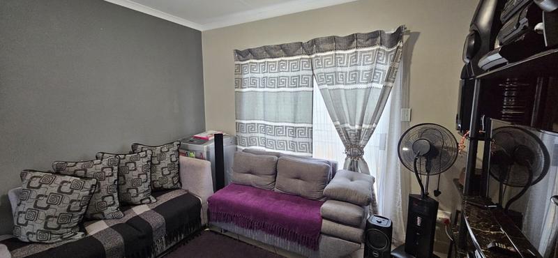 3 Bedroom Property for Sale in Kirkney Gauteng