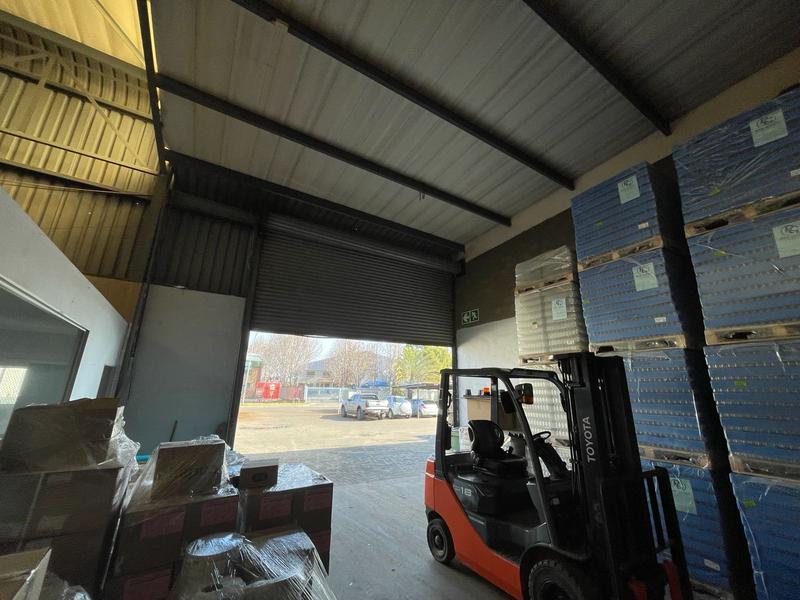 To Let Commercial Property for Rent in Hennopspark Gauteng