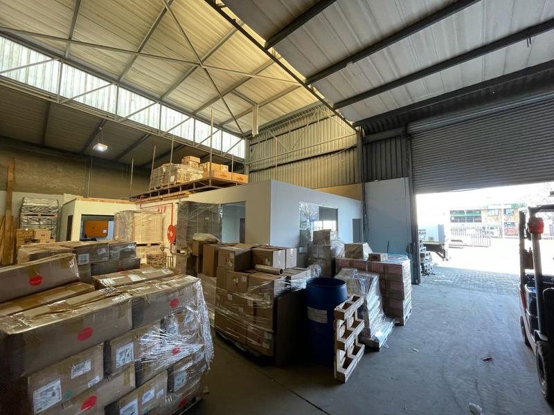 To Let Commercial Property for Rent in Hennopspark Gauteng