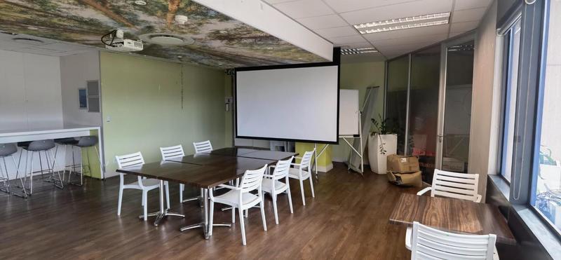 To Let Commercial Property for Rent in Lynnwood Glen Gauteng