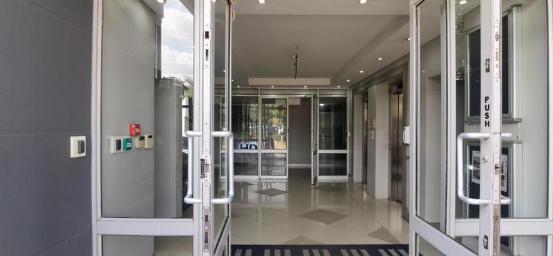 To Let Commercial Property for Rent in Menlo Park Gauteng