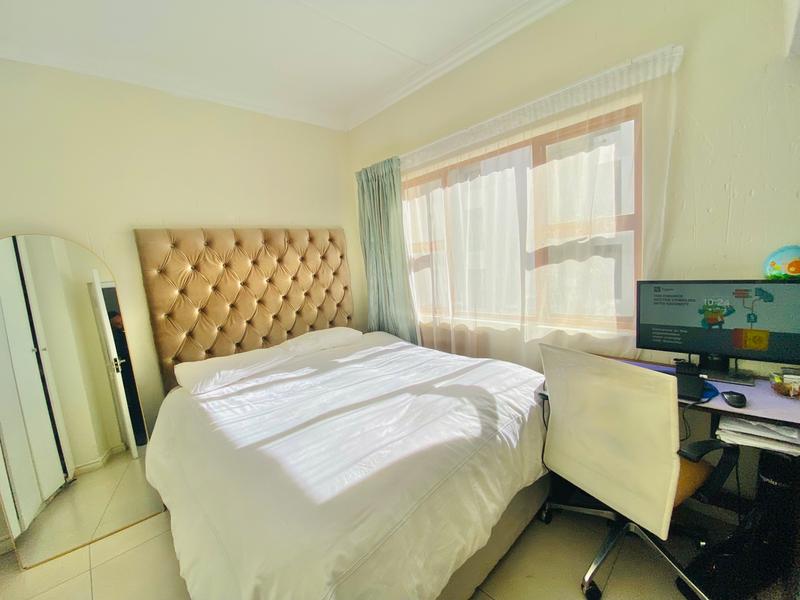 To Let 2 Bedroom Property for Rent in Ferndale Gauteng