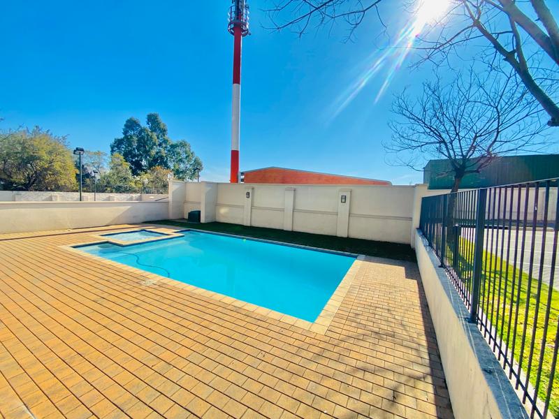 To Let 2 Bedroom Property for Rent in Ferndale Gauteng