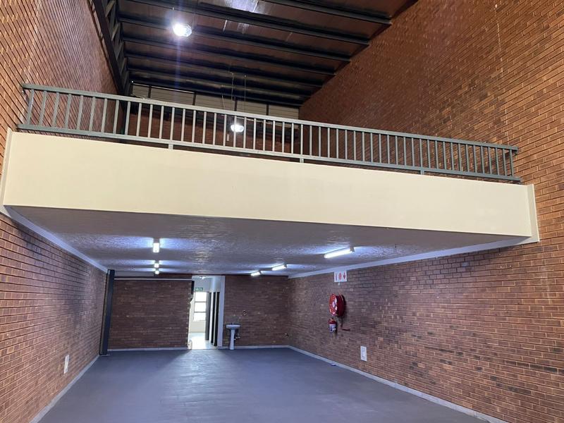 To Let Commercial Property for Rent in Hennopspark Gauteng