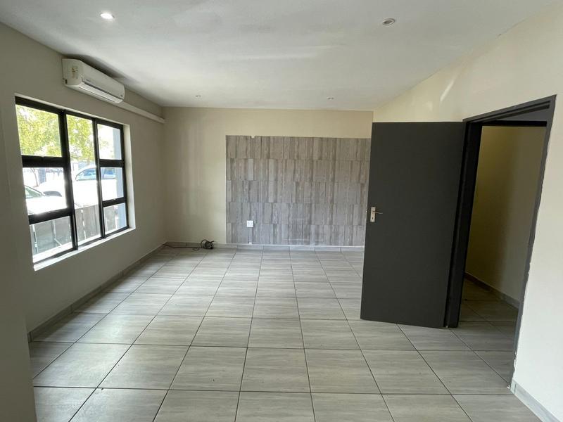 To Let Commercial Property for Rent in Hennopspark Gauteng