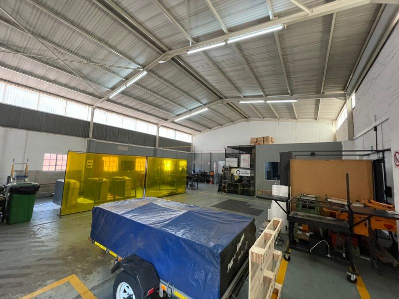 To Let Commercial Property for Rent in Hennopspark Gauteng