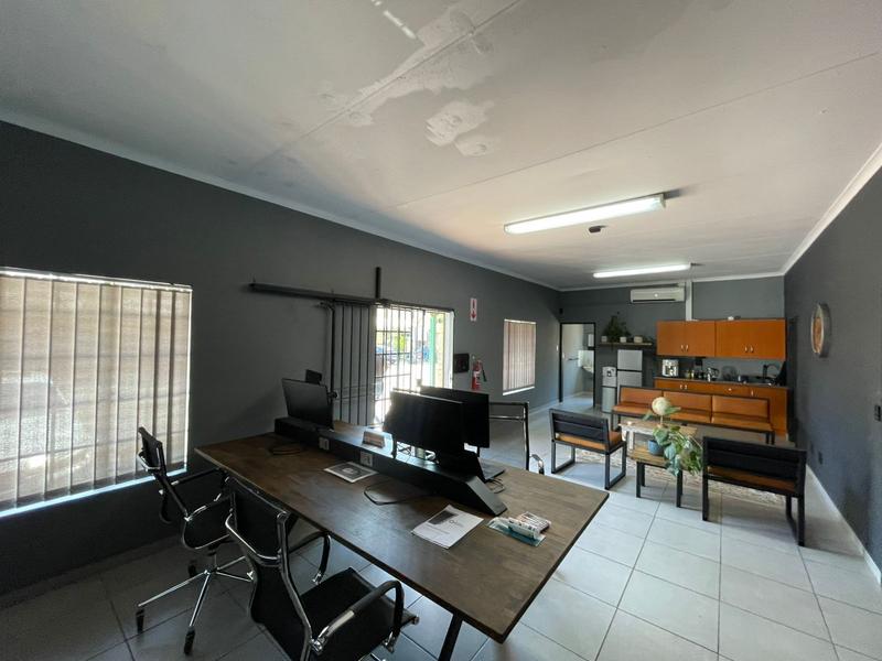 To Let Commercial Property for Rent in Hennopspark Gauteng