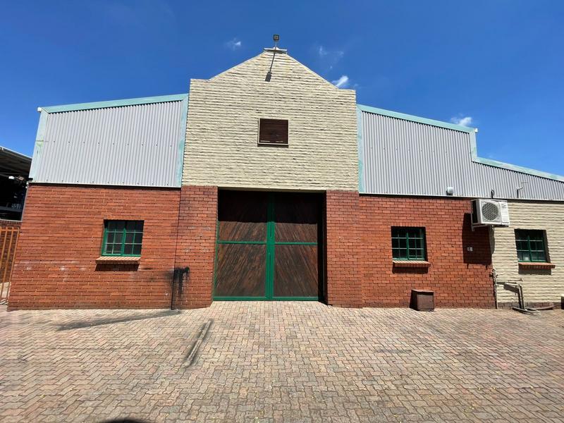 To Let Commercial Property for Rent in Hennopspark Gauteng