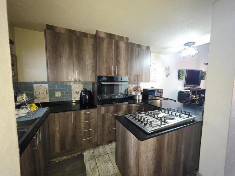 3 Bedroom Property for Sale in Terenure Gauteng