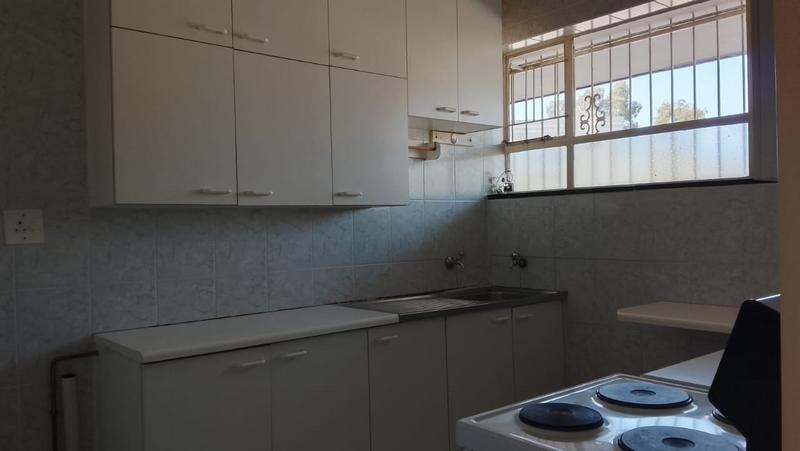 2 Bedroom Property for Sale in Greenhills Gauteng
