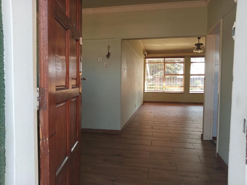 2 Bedroom Property for Sale in Greenhills Gauteng