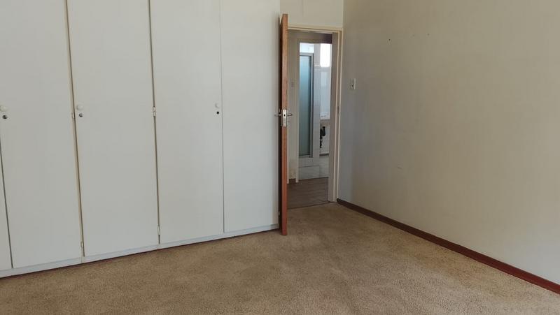 2 Bedroom Property for Sale in Greenhills Gauteng