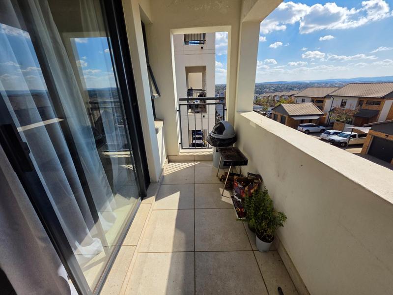 To Let 2 Bedroom Property for Rent in Amberfield Gauteng