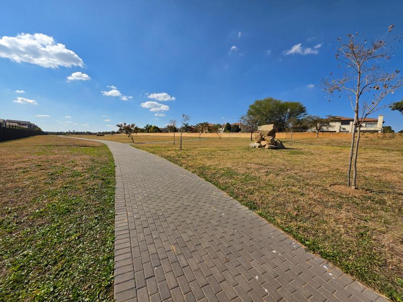 To Let 2 Bedroom Property for Rent in Amberfield Gauteng