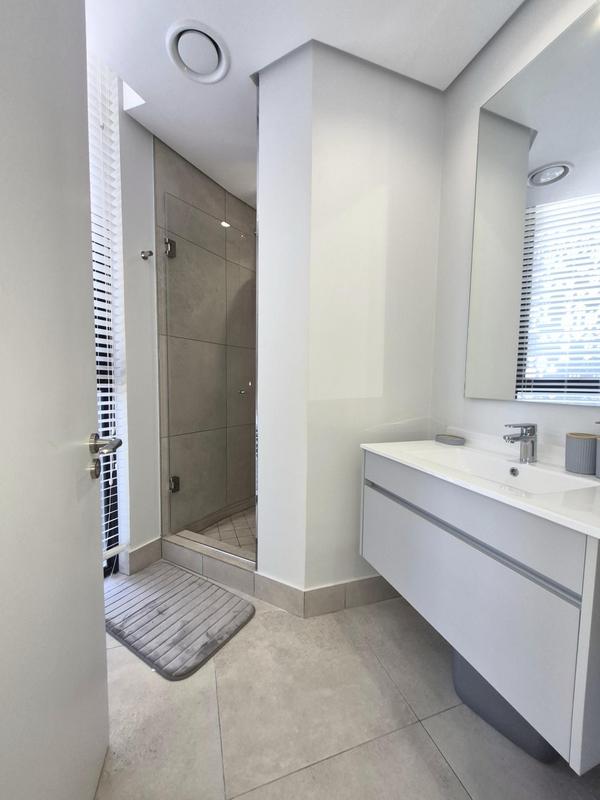 To Let 1 Bedroom Property for Rent in Waterfall Gauteng