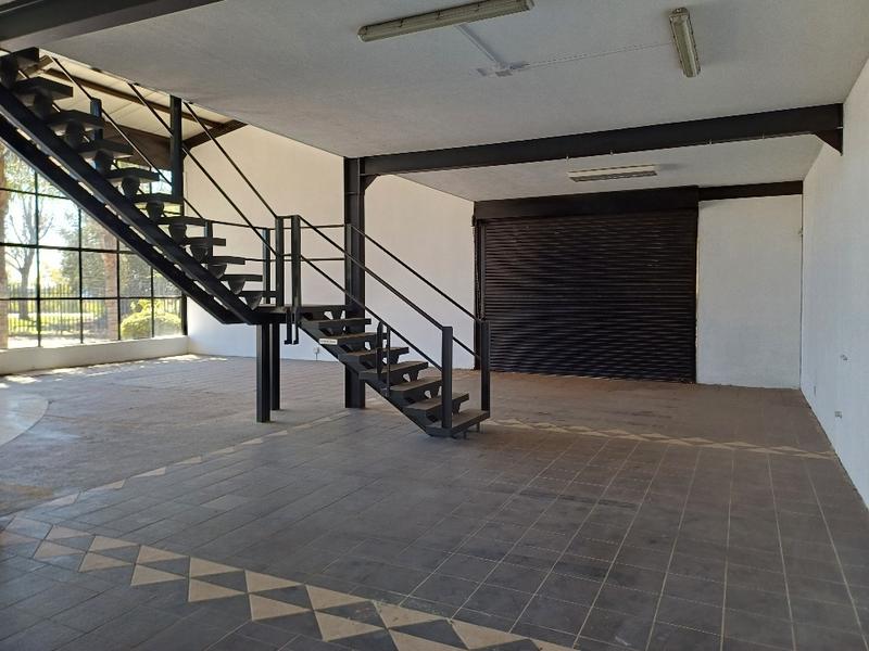 To Let Commercial Property for Rent in Louwlardia Gauteng