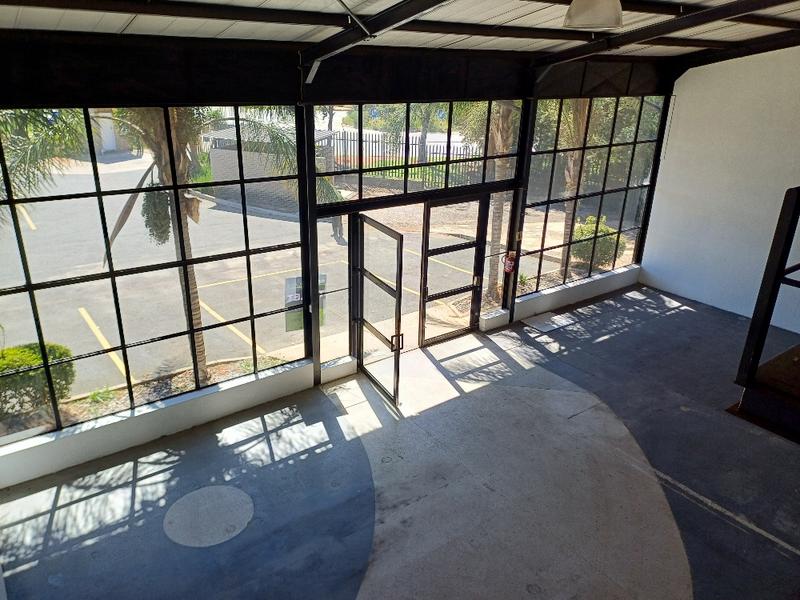 To Let Commercial Property for Rent in Louwlardia Gauteng