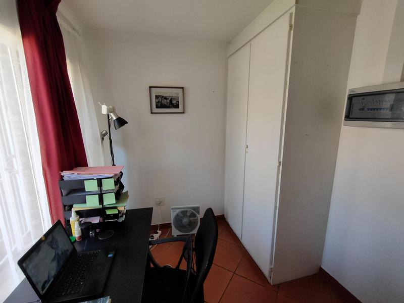 To Let 4 Bedroom Property for Rent in Rooihuiskraal North Gauteng