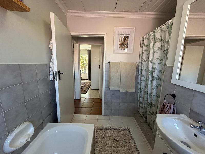 2 Bedroom Property for Sale in Pierre Van Ryneveld Gauteng