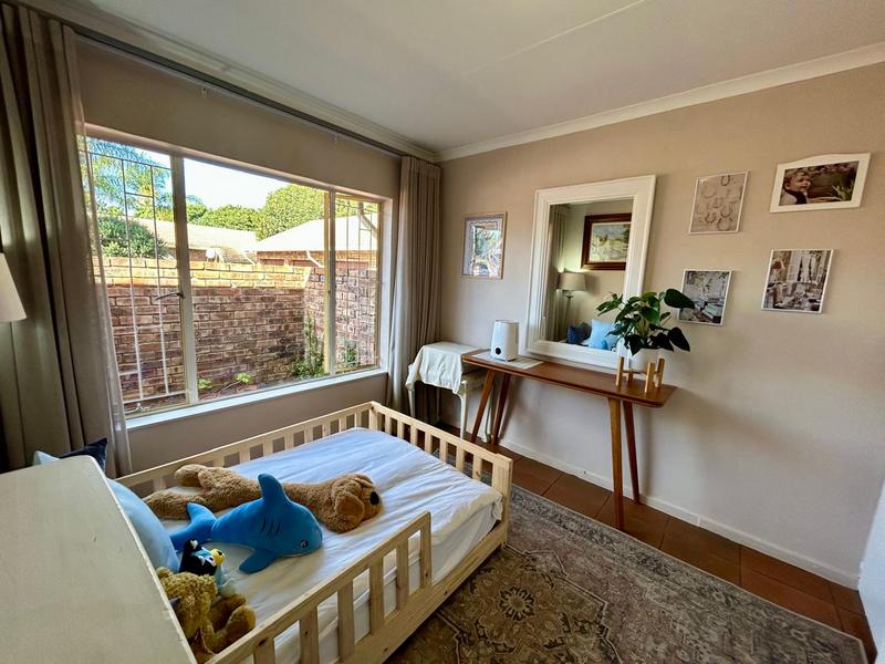 2 Bedroom Property for Sale in Pierre Van Ryneveld Gauteng