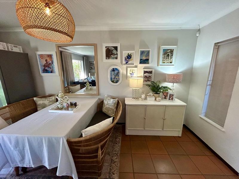 2 Bedroom Property for Sale in Pierre Van Ryneveld Gauteng