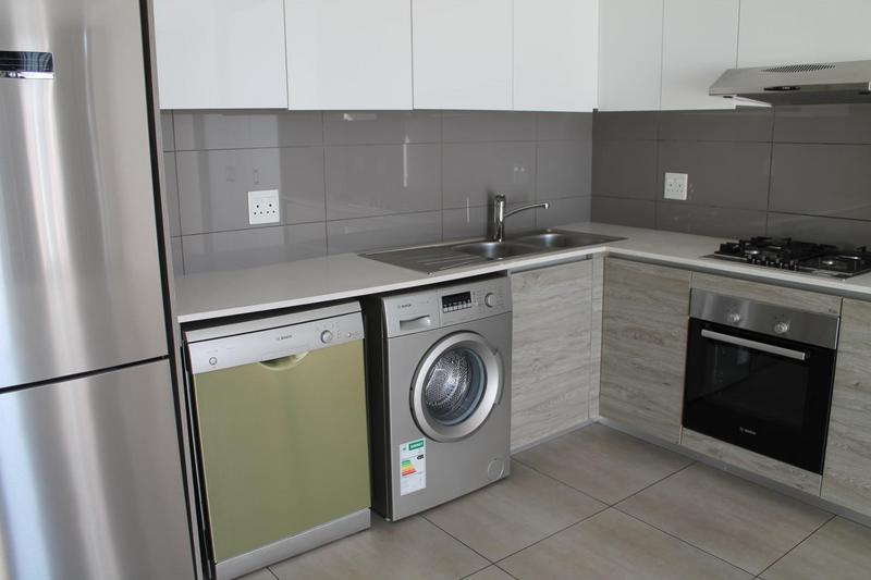 To Let 1 Bedroom Property for Rent in Bedfordview Gauteng