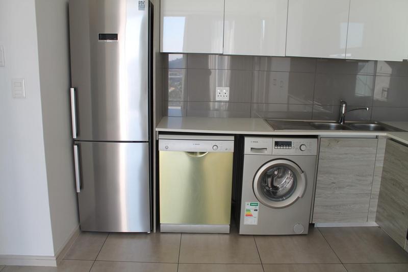 To Let 1 Bedroom Property for Rent in Bedfordview Gauteng