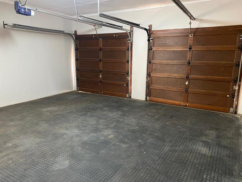 4 Bedroom Property for Sale in Midstream Estate Gauteng