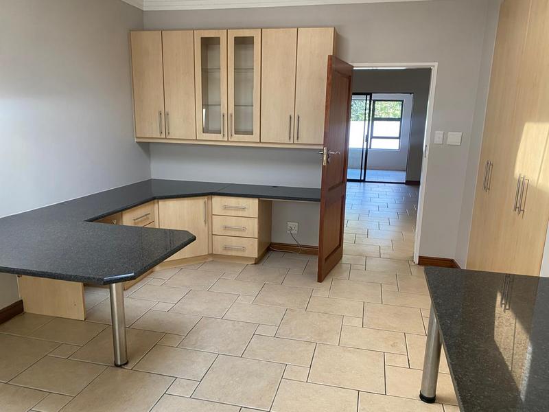 4 Bedroom Property for Sale in Midstream Estate Gauteng