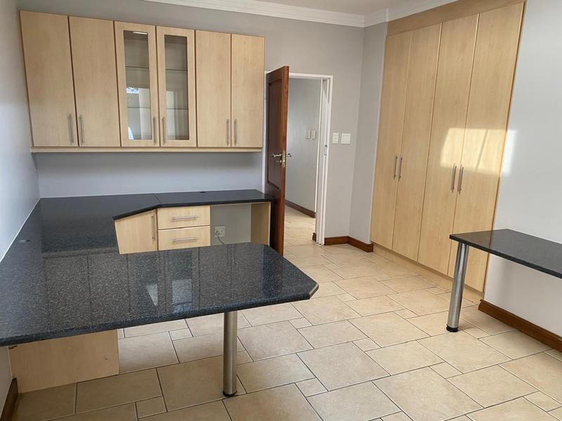 4 Bedroom Property for Sale in Midstream Estate Gauteng