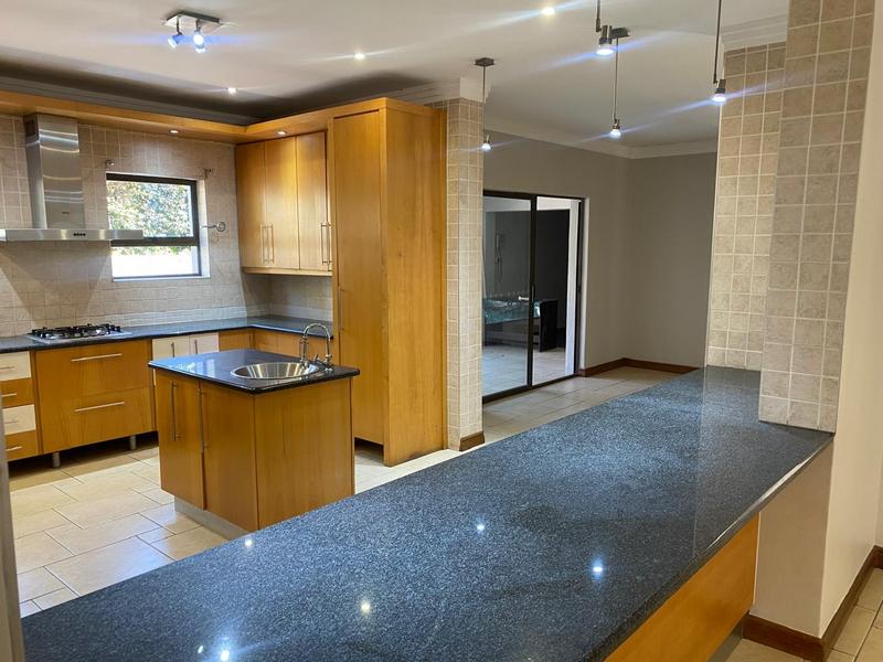 4 Bedroom Property for Sale in Midstream Estate Gauteng