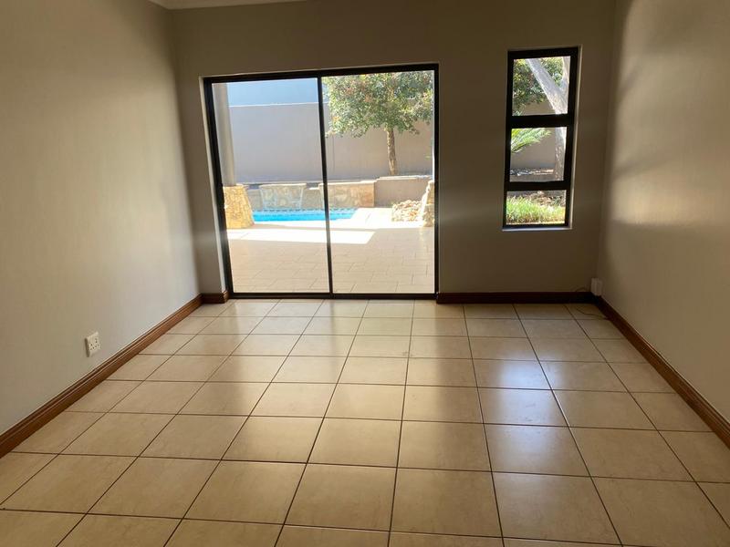 4 Bedroom Property for Sale in Midstream Estate Gauteng