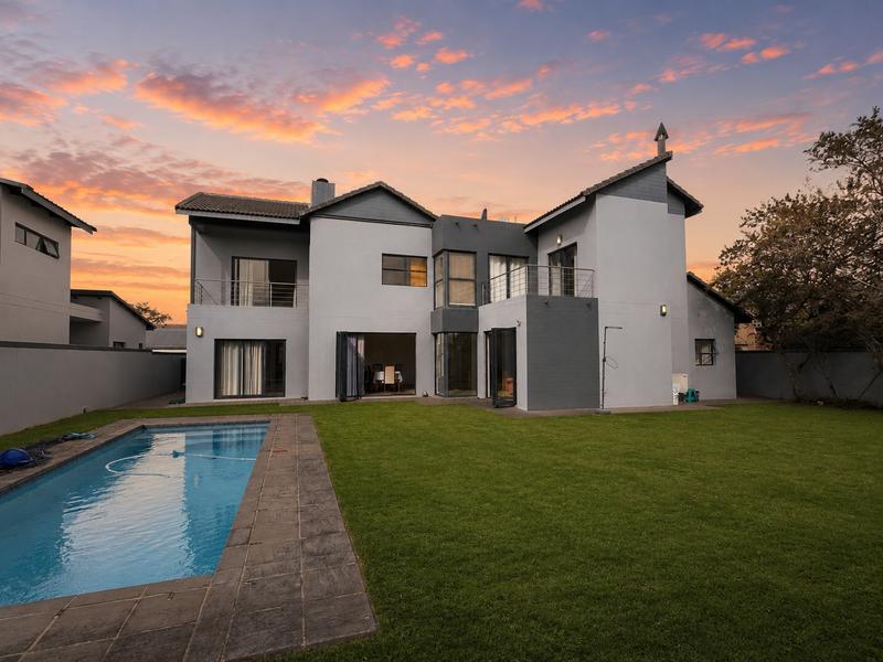 4 Bedroom Property for Sale in Midstream Ridge Gauteng
