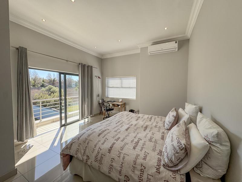 4 Bedroom Property for Sale in Midstream Ridge Gauteng