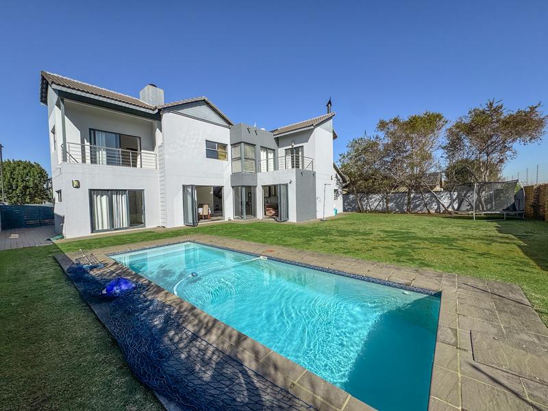 4 Bedroom Property for Sale in Midstream Ridge Gauteng