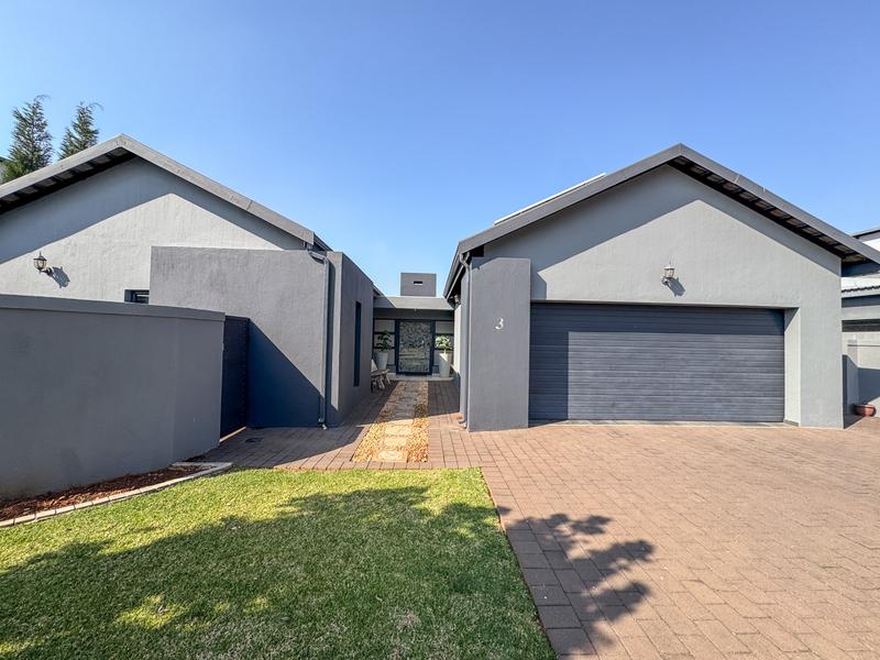 3 Bedroom Property for Sale in Midstream Meadows Gauteng