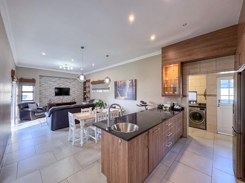 3 Bedroom Property for Sale in Midstream Meadows Gauteng