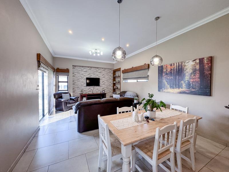 3 Bedroom Property for Sale in Midstream Meadows Gauteng