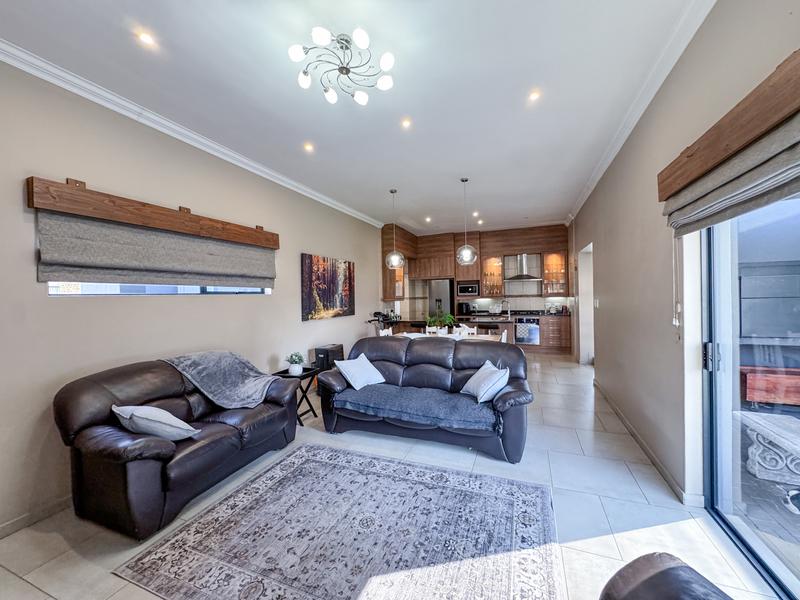 3 Bedroom Property for Sale in Midstream Meadows Gauteng