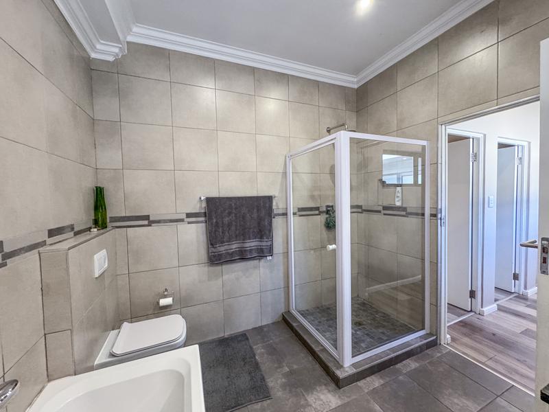 3 Bedroom Property for Sale in Midstream Meadows Gauteng
