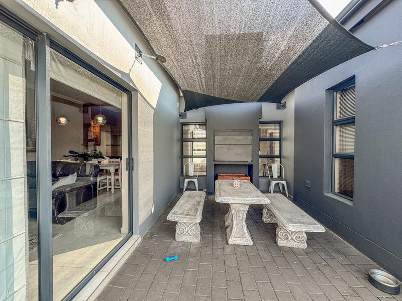 3 Bedroom Property for Sale in Midstream Meadows Gauteng
