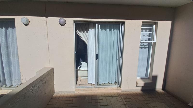 2 Bedroom Property for Sale in Klippoortjie Gauteng