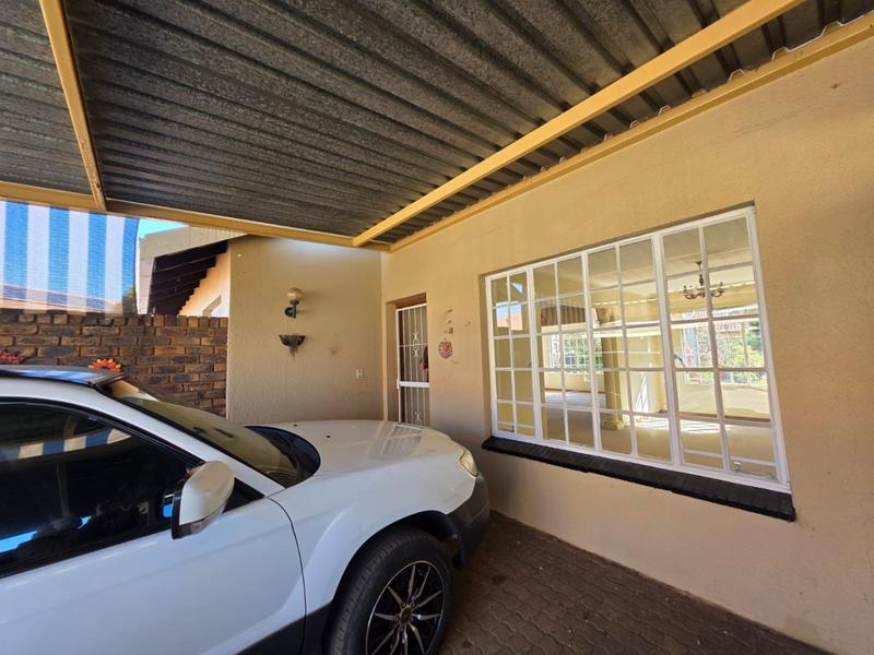 2 Bedroom Property for Sale in Randpoort Gauteng